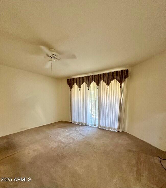 Building Photo - 11631 N 41st St