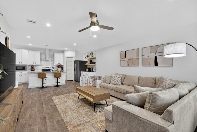 Building Photo - 12812 Tokenhouse Ln