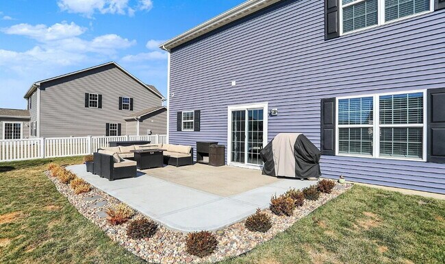 Building Photo - More Space, Less Stress – Avon Living Done Right