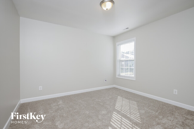 Building Photo - 3903 Treford Ct