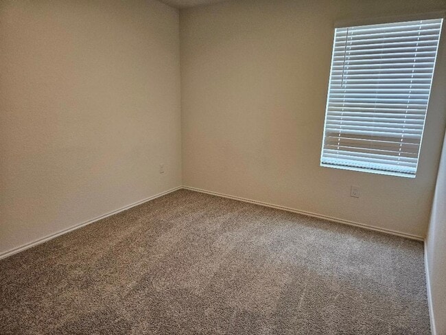 Building Photo - 19405 Bear Grass Dr