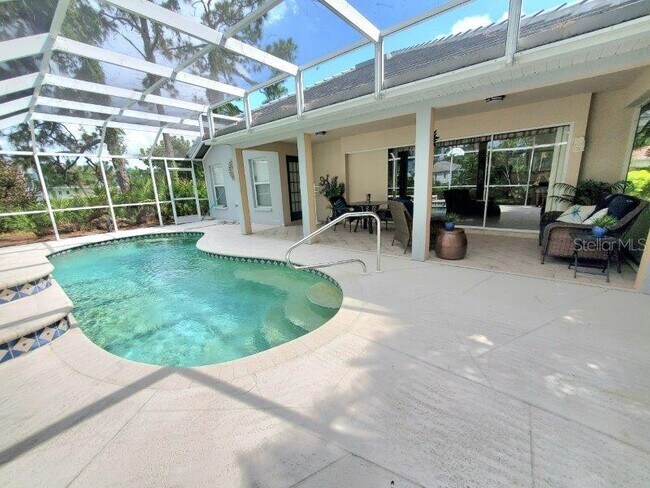 Building Photo - 417 Islamorada Blvd