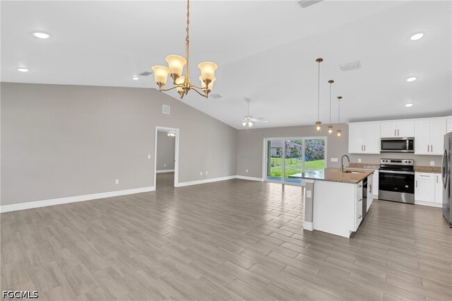 Building Photo - 2605 57th St W