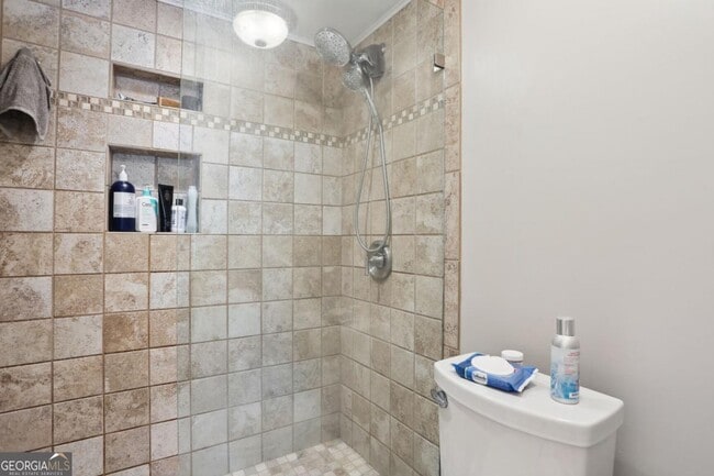 Building Photo - 73 La Rue Pl NW