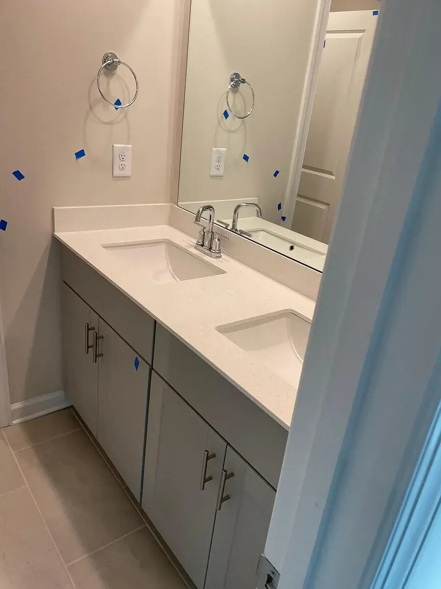 primary bath - 2511 Greenmarket Dr