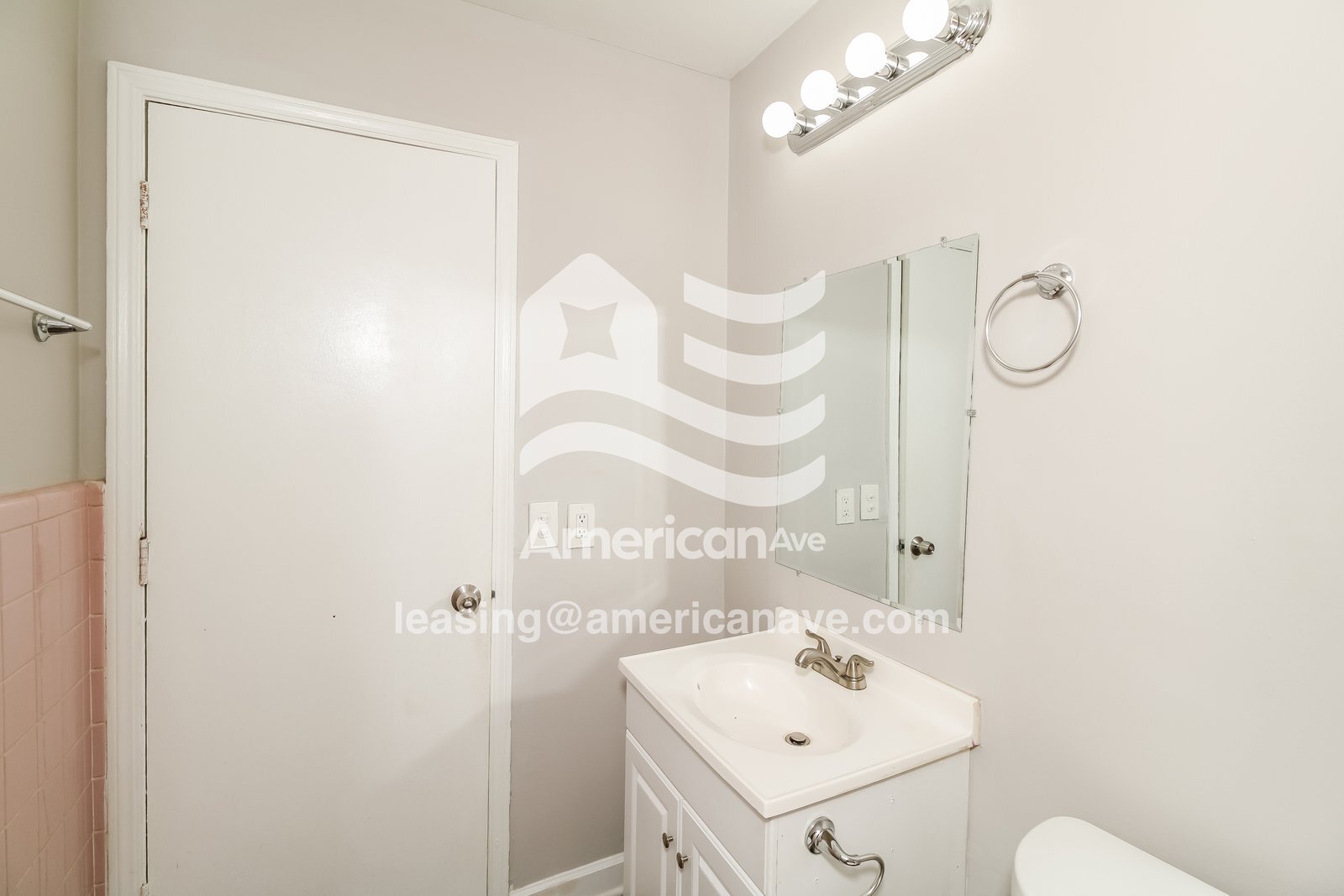 Building Photo - 194 Waterford Dr