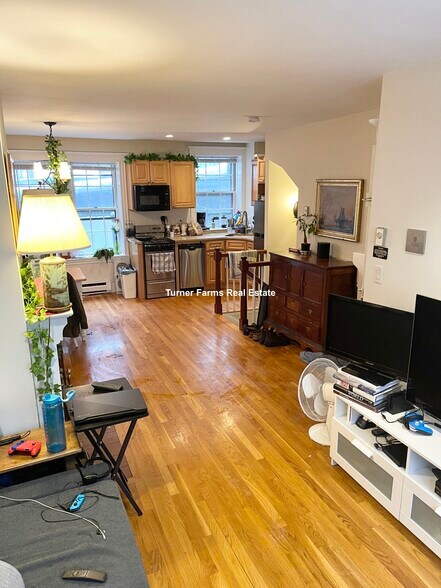 Building Photo - 16 Cedar Lane Way