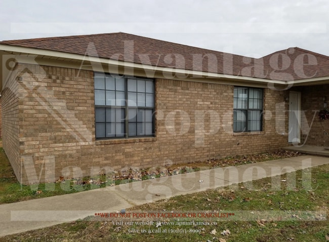 Primary Photo - Spacious 2-Bedroom Duplex in Conway!