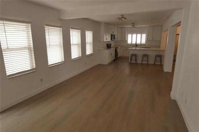 Building Photo - 8468 7th Way N