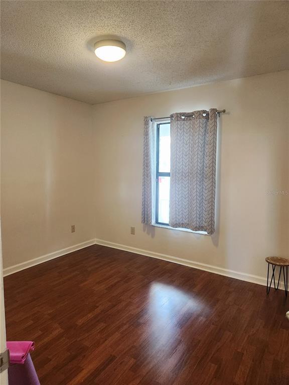 Building Photo - 2962 Plaza Terrace Dr