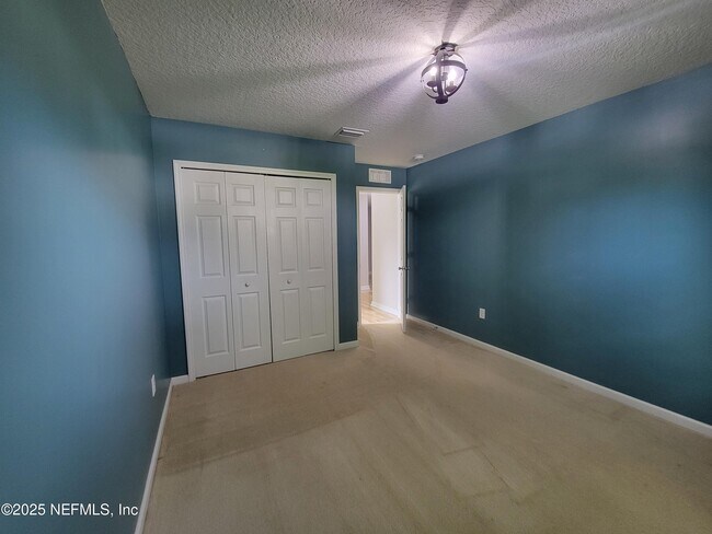 Building Photo - 4447 Oak Moss Loop