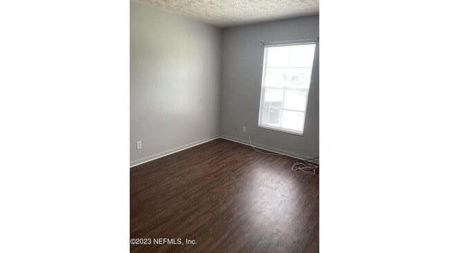 Building Photo - 6073 Shakespeare Dr