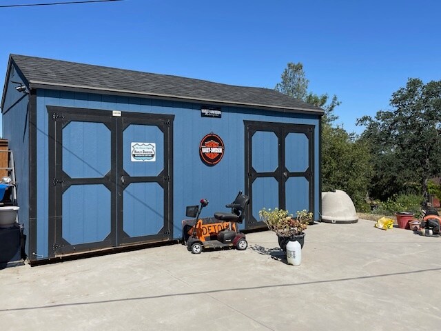 Building Photo - 29760 Revis Rd