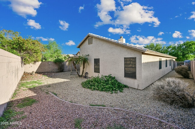 Building Photo - 8666 W Mauro Ln
