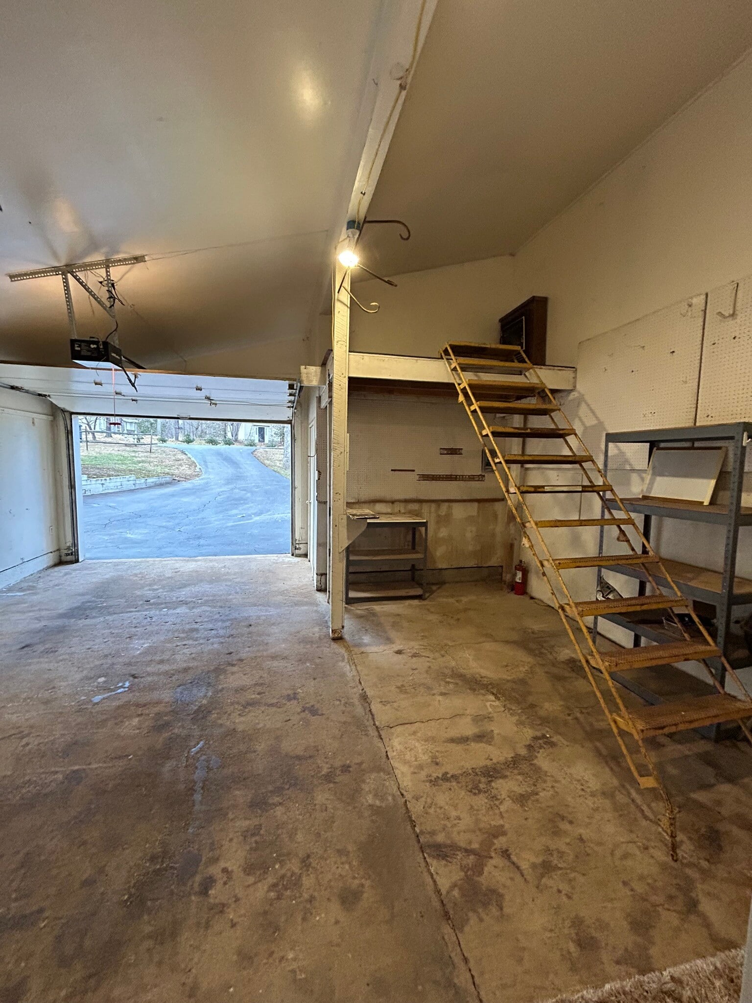 Building Photo - 6278 Occoquan Forest Dr