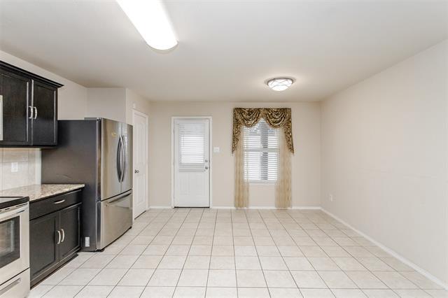 Building Photo - 1035 Sadie St