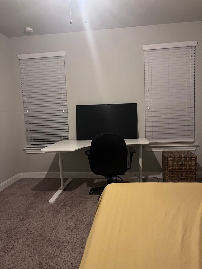 Building Photo - 1005 Boatswain Wy