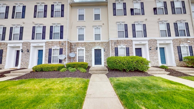 Building Photo - 5288 Royal Arch Cascade Dr