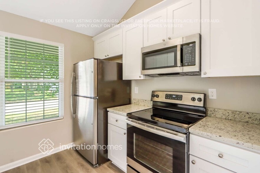 Building Photo - 6322 Klondike River Rd