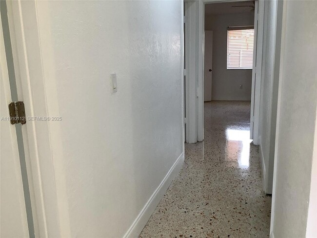 Building Photo - 7435 SW 23rd St