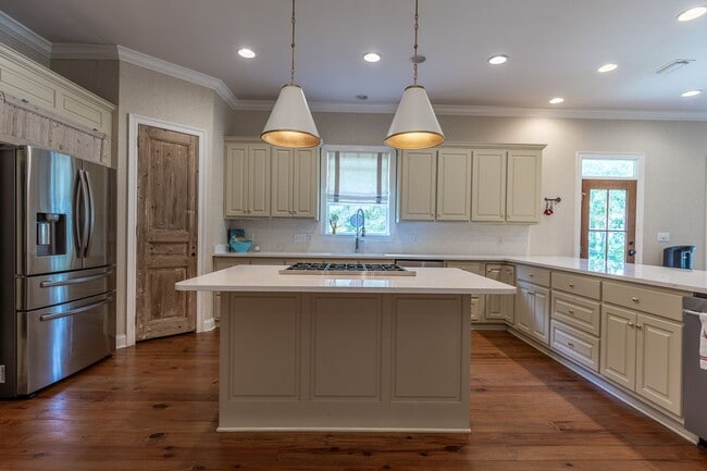Building Photo - Elegant 4BR Home in Polo Ridge – Fairhope, AL