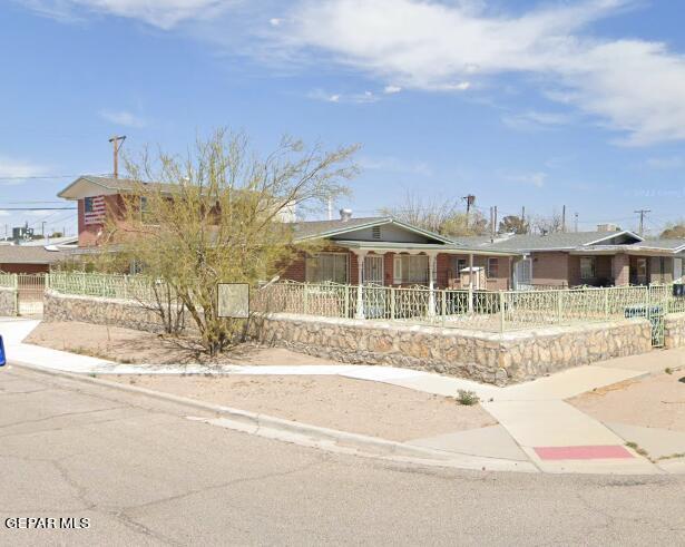 Building Photo - 4401 E Missouri Ave