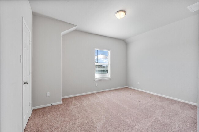 Building Photo - 10610 Scrub Oak Dr