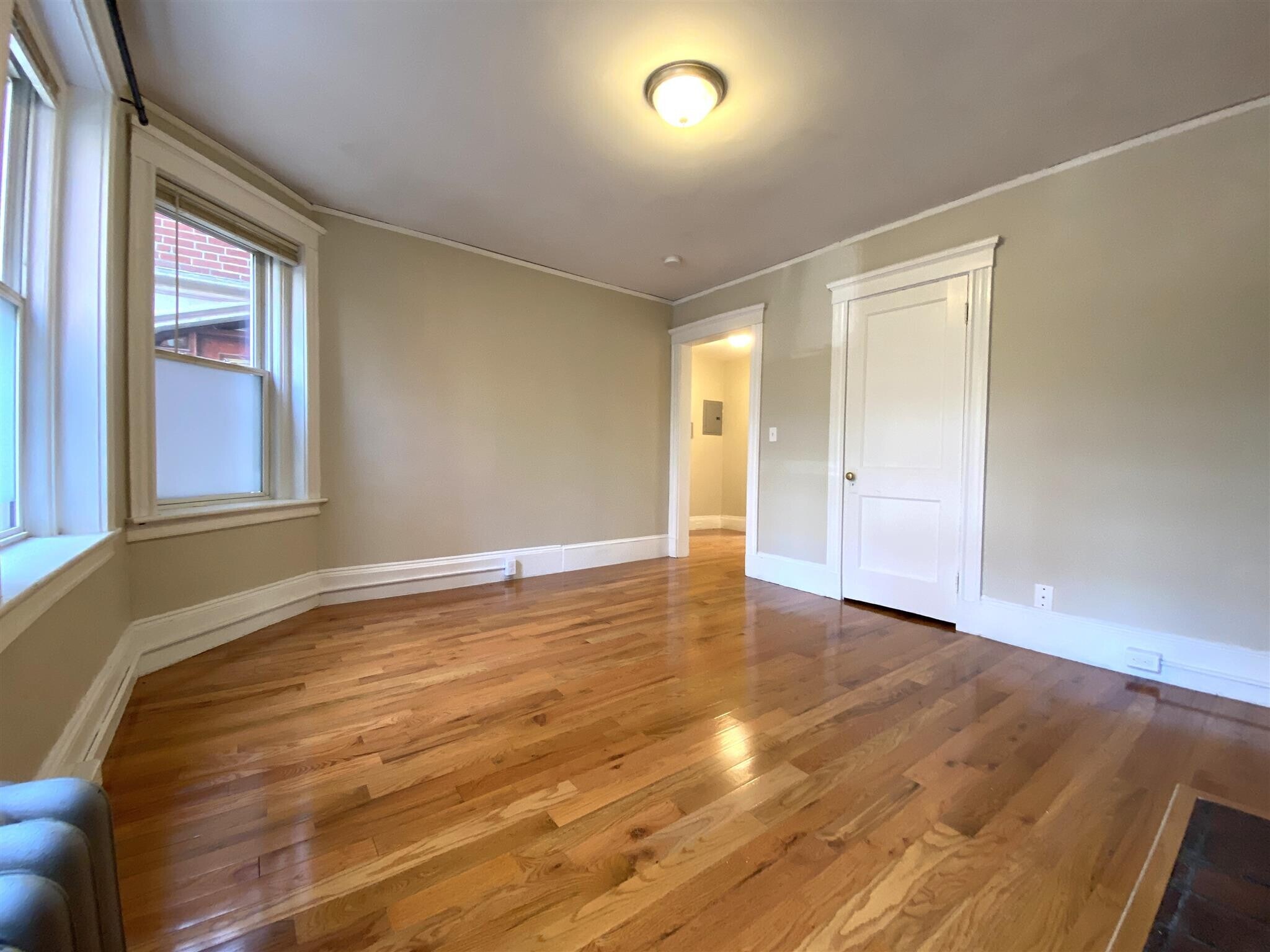 Building Photo - 6 Craigie Cir