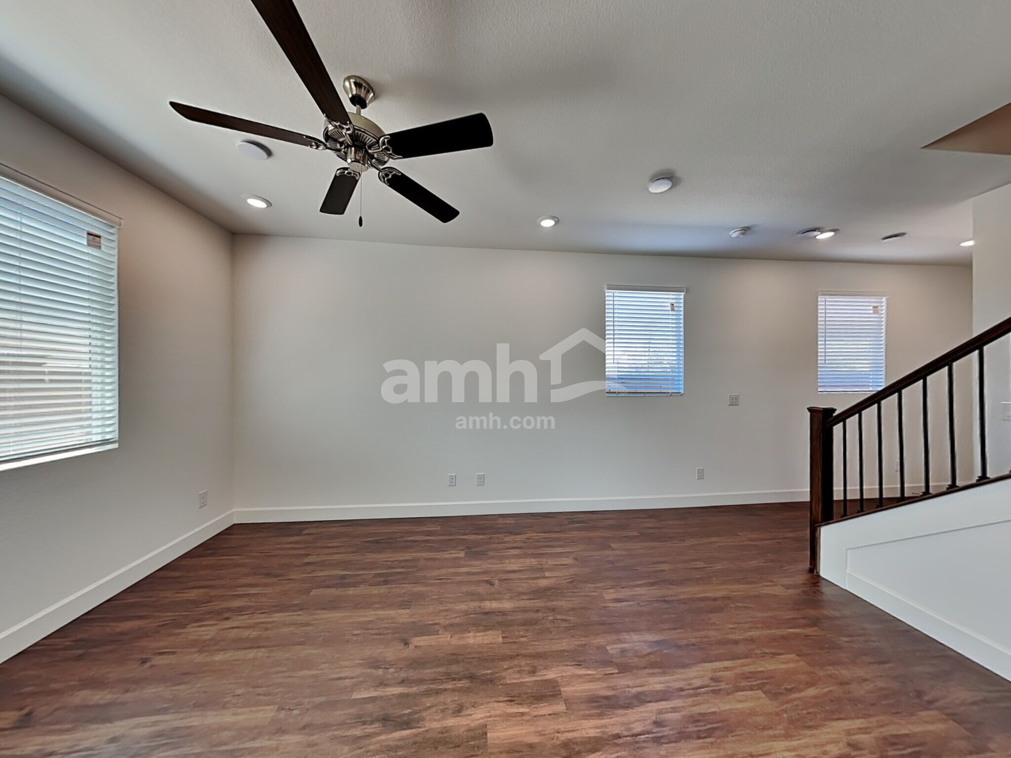 Building Photo - 8847 Tiger Tooth Ave