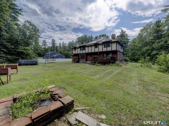 Building Photo - 522 Springfield Rd