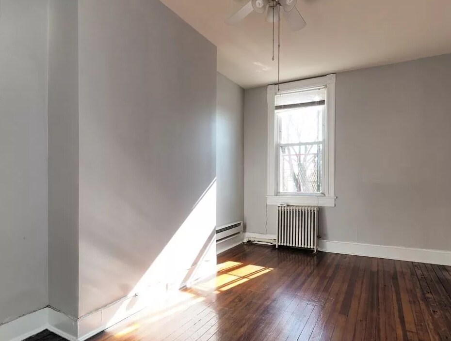 Building Photo - 2841 n Calvert Street