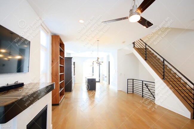 Building Photo - 3 br, 4.5 bath Condo - 283 Auden Ave