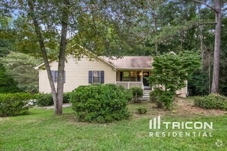 Building Photo - 143 Aspen Ct