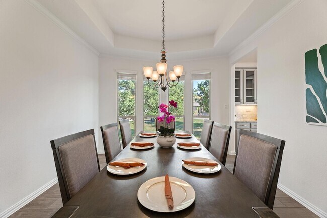 Building Photo - 4700 Topacio Dr