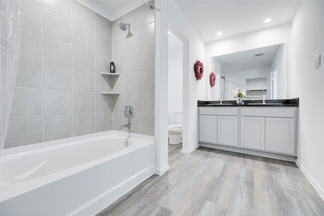 Building Photo - 5706 Simcrest Grove Dr