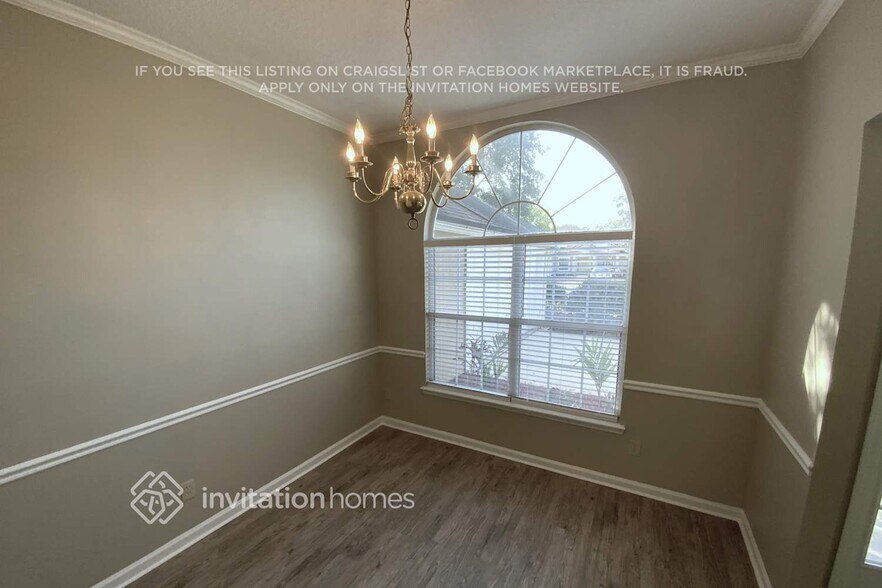 Building Photo - 209 Crooked Ct