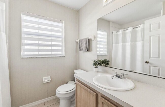 Building Photo - 7907 Magnolia Bend Ct