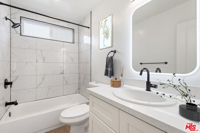 Building Photo - 3707 S Canfield Ave