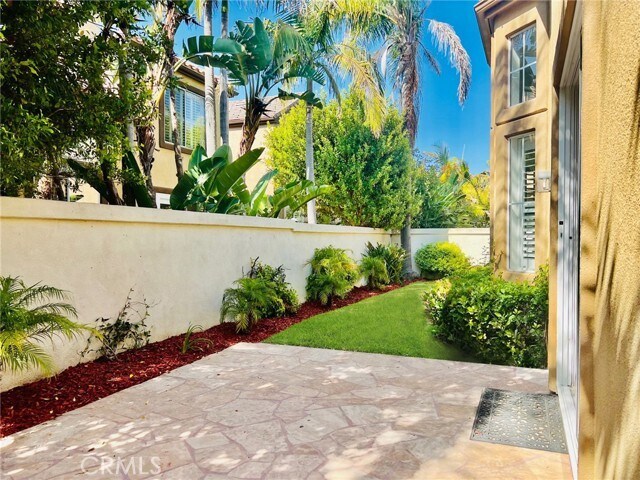 Building Photo - 29 Calvados