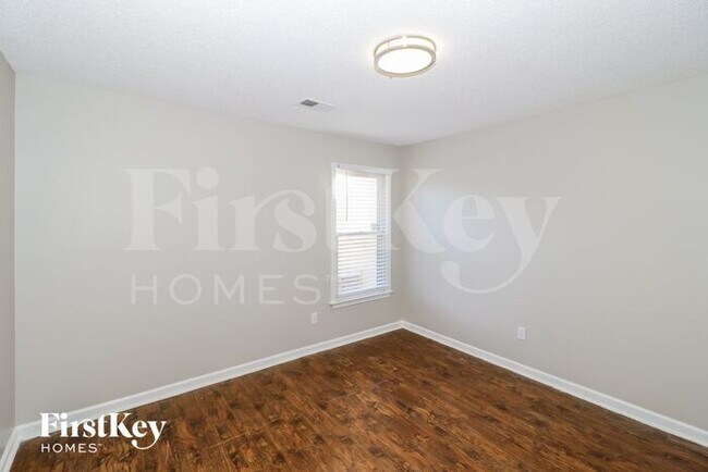 Building Photo - 7353 Kevinridge Cove W