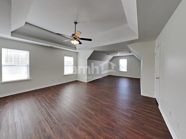 Building Photo - 108 Dunnell Rd