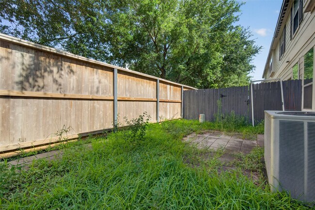 Building Photo - 8126 Montague Manor Ln