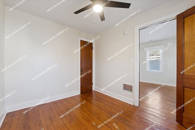 Building Photo - 22618 Maxine St