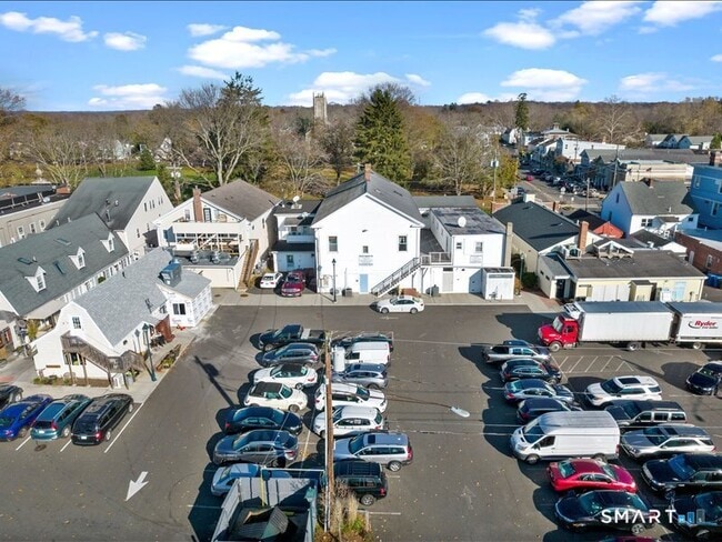 Building Photo - 69 Whitfield St