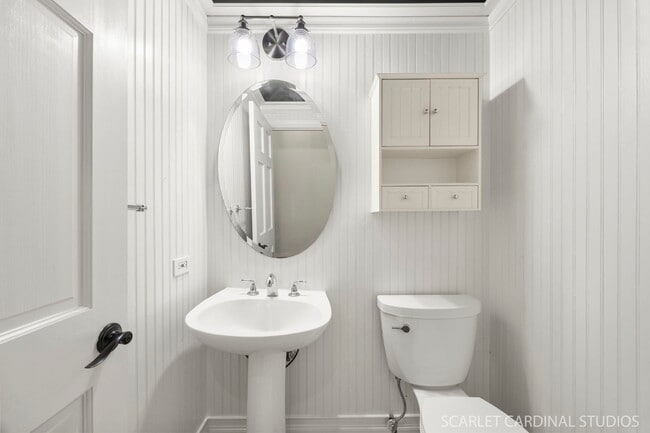 Building Photo - 1N106 Papworth St