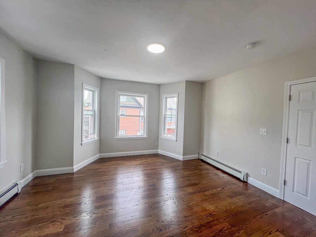 Building Photo - 2 Westerly St