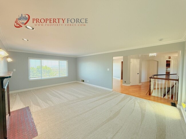Building Photo - 3145 Alanhill Ln