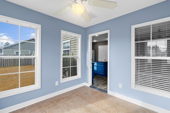 Building Photo - 269 Declaration Dr