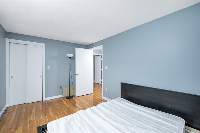 Building Photo - 121 Tremont St