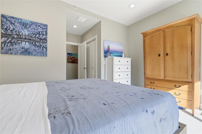 Building Photo - 908 Nueces St